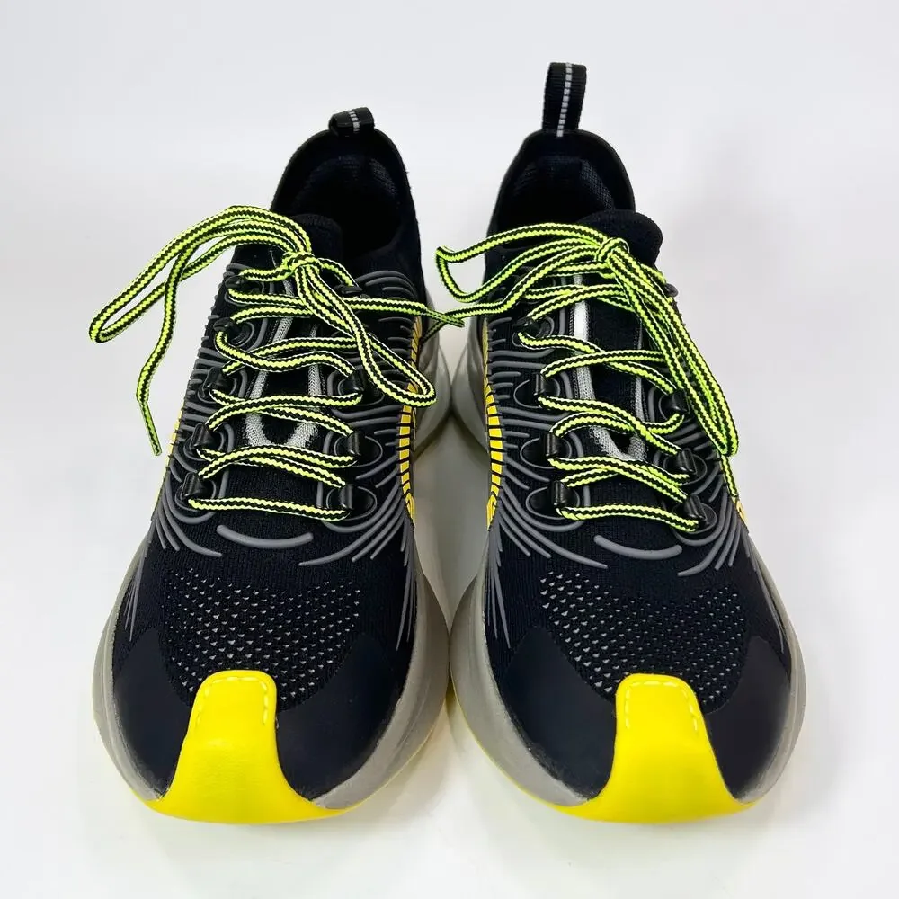 Gucci Technical Knit GG Run Sneaker - Women’s 6 - Picture 4 of 8